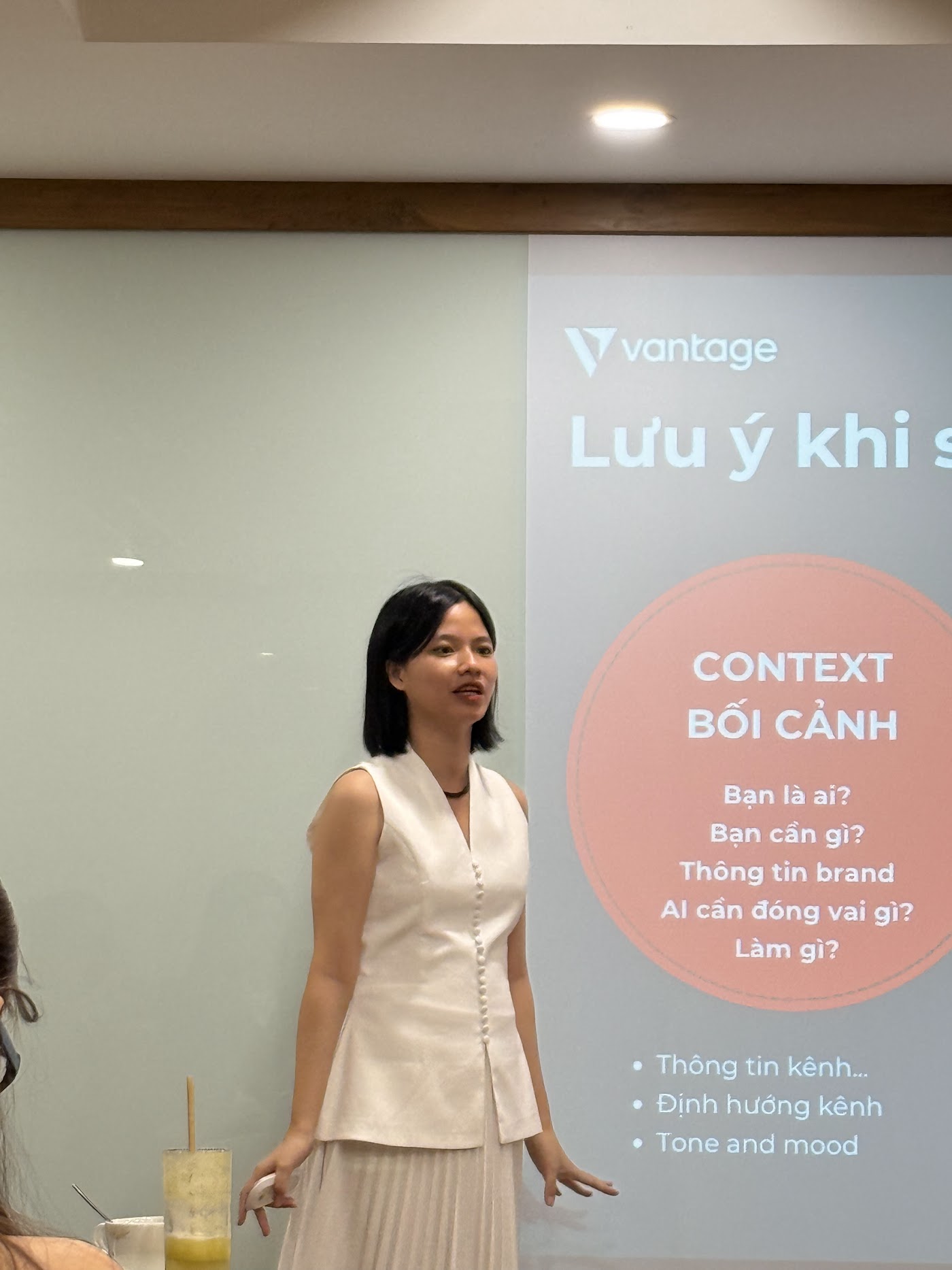 Kha giảng phần bối cảnh prompt